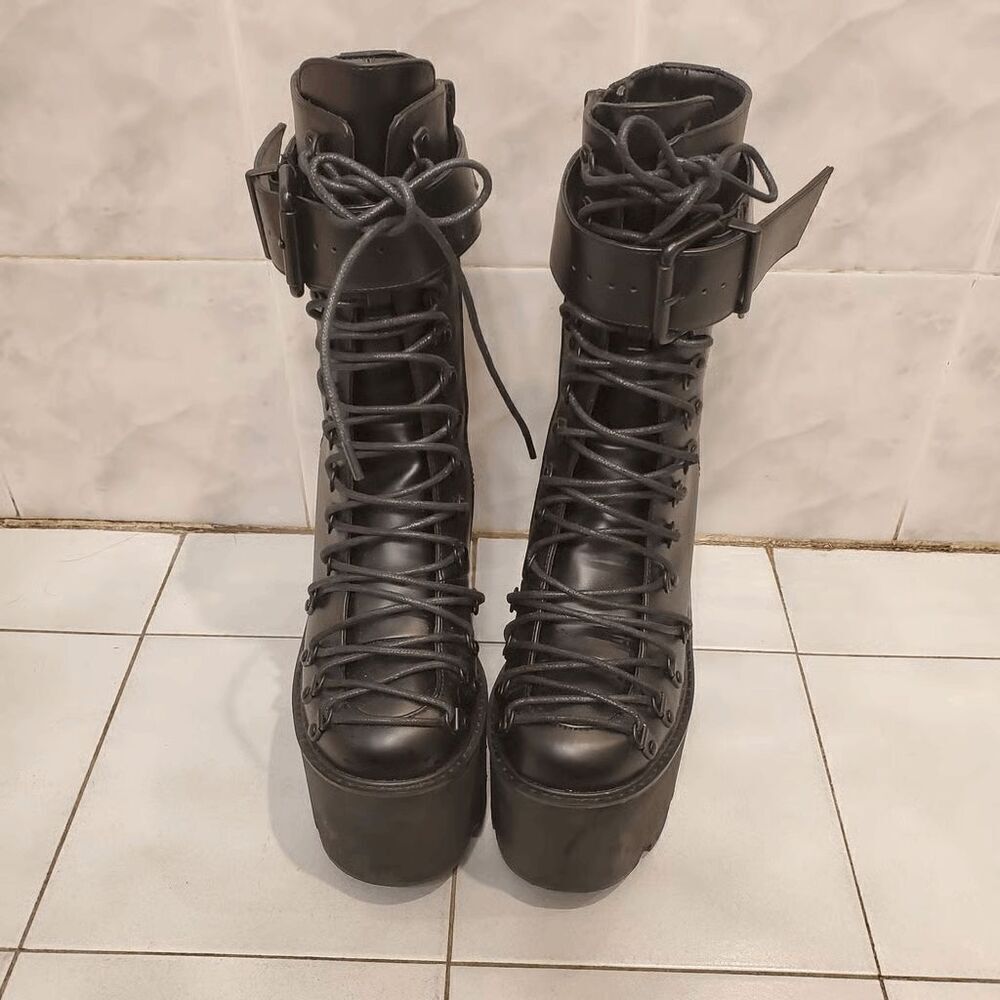 Current mood Platform combat boots 8